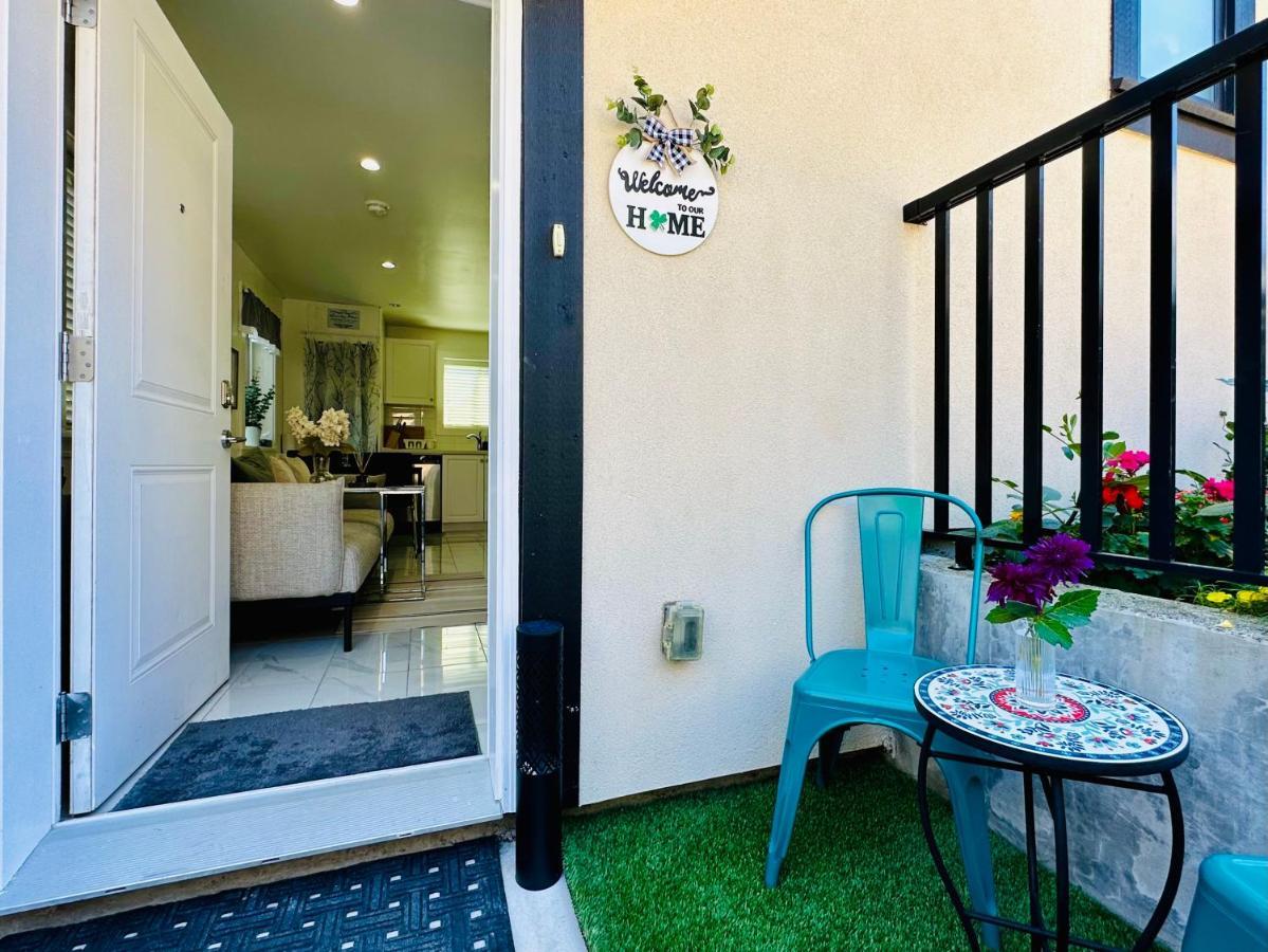 2Br 1.5Ba Full Kitchen Private Guest House - Free Parking - Central Location Vancouver Ngoại thất bức ảnh